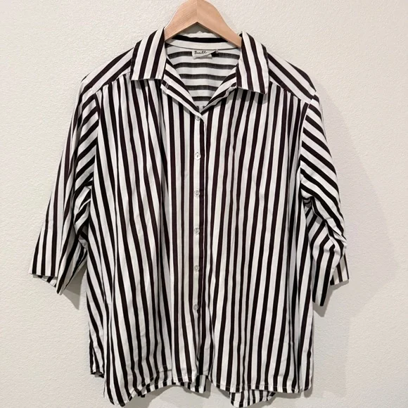 Boutique Oversized Boxy Bold Striped Button Down Coastal Minimalist Resort Retro - Picture 1 of 8